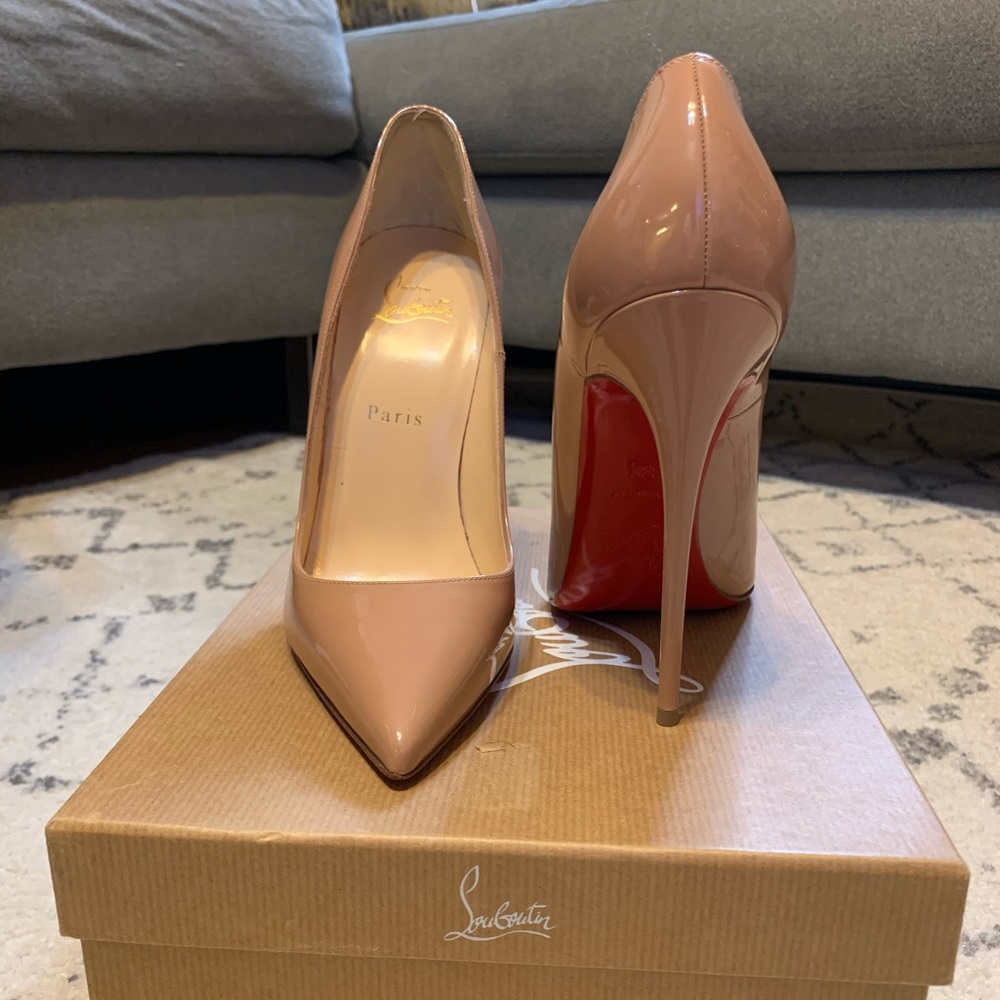 Worn once “So Kate” Pumps!!!